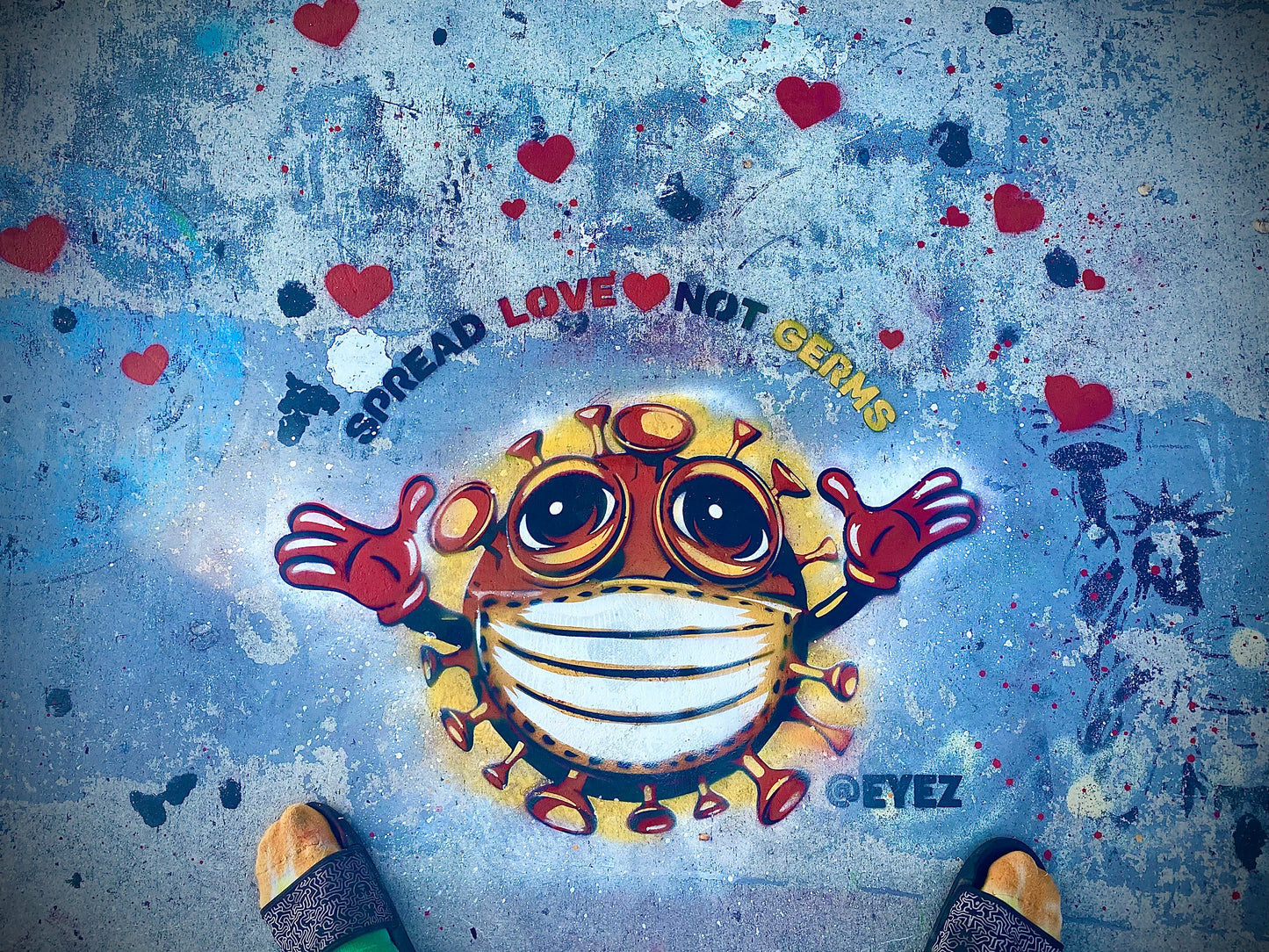 Spread L👁VE not Germs