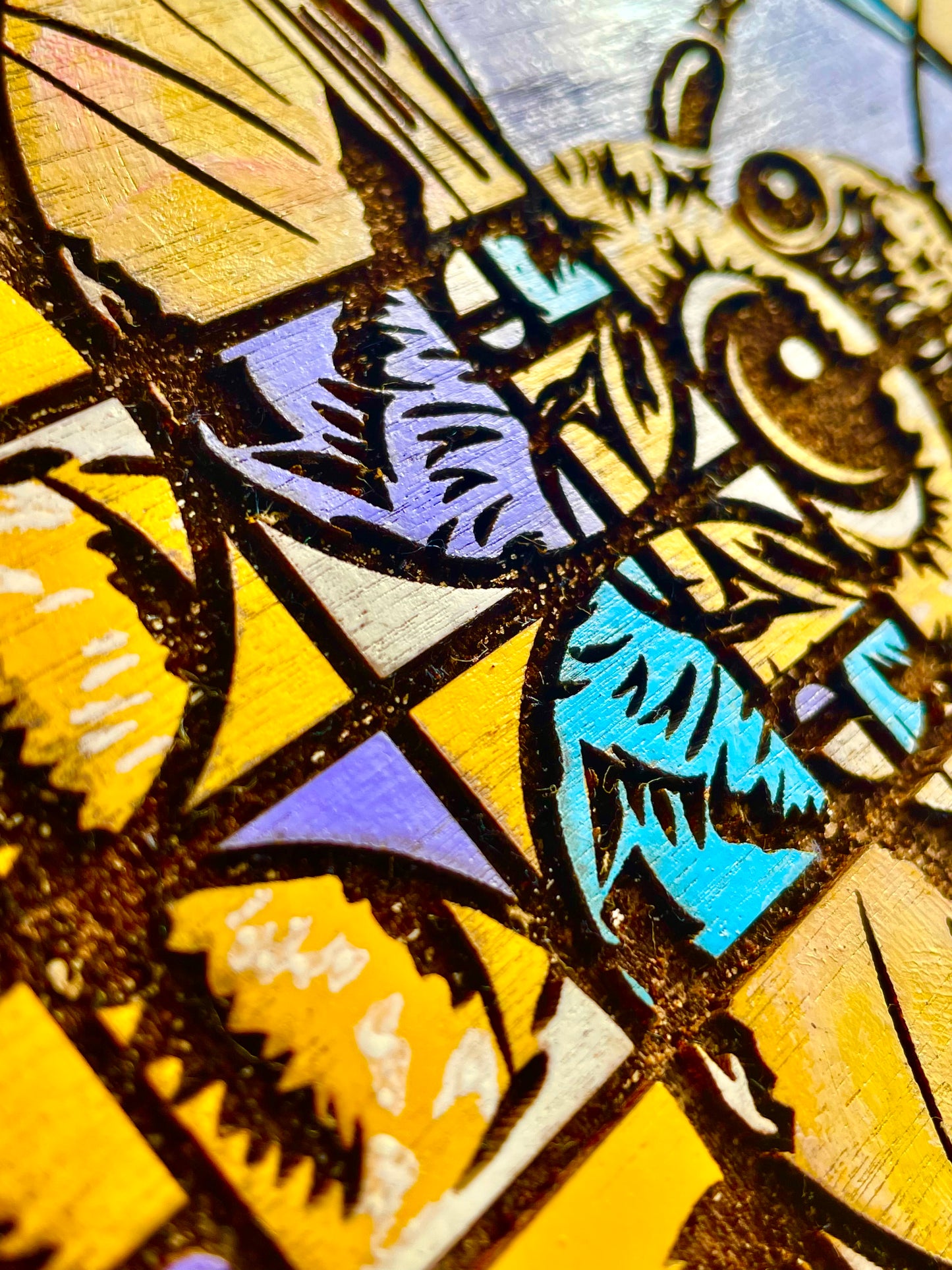 Golden Ratio Bee Engraving - Purple/blue/Yellow